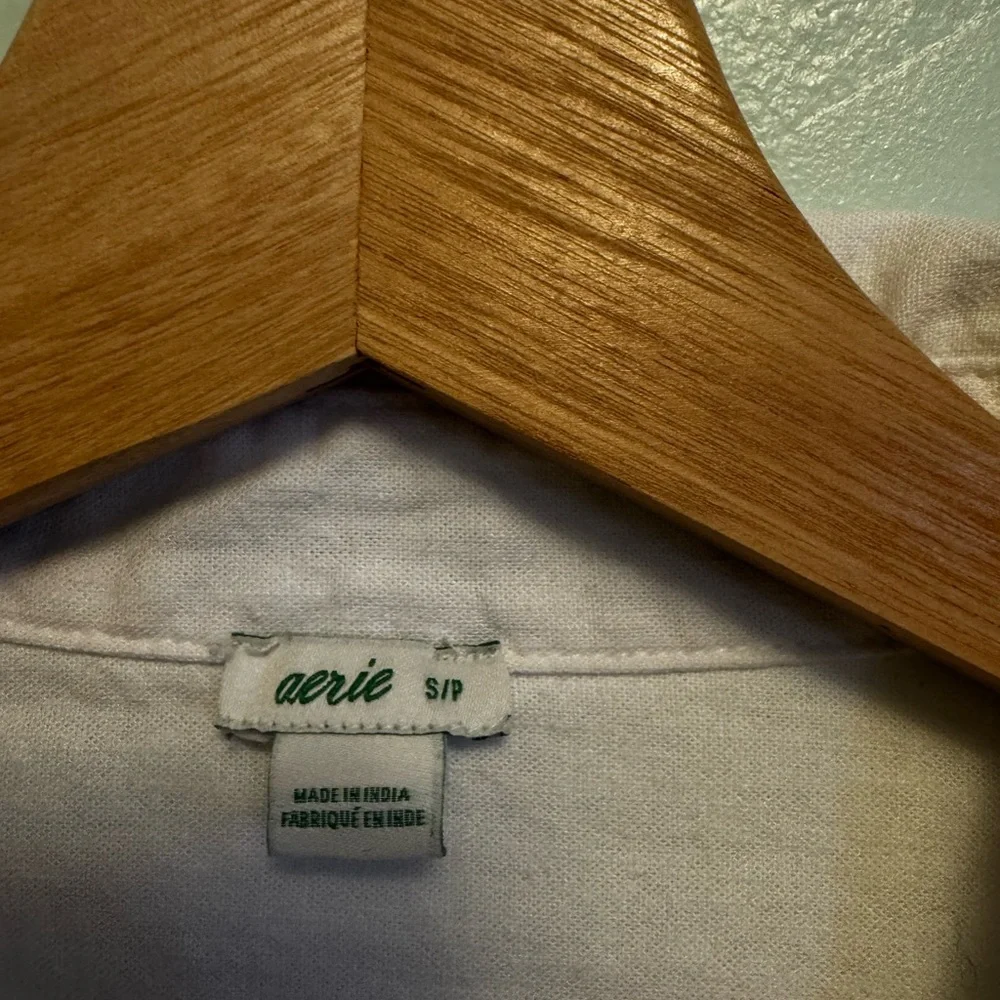Aerie Classic White Shirt - Picture 2 of 9